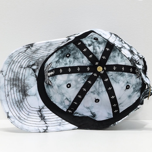 Adidas Tie Dye Strapback Womens Hat Smaller Heads - Picture 4 of 9